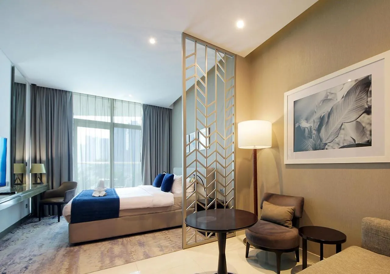 Stunning Pool View Damac Prive, Business Bay Apartment Dubai